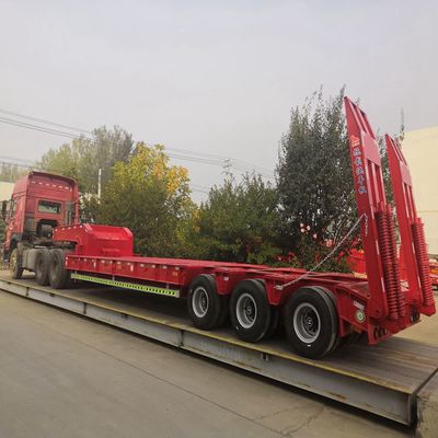 銀礦石運(yùn)輸利器 10米重型側(cè)翻全掛車市場(chǎng)行情與選購(gòu)指南